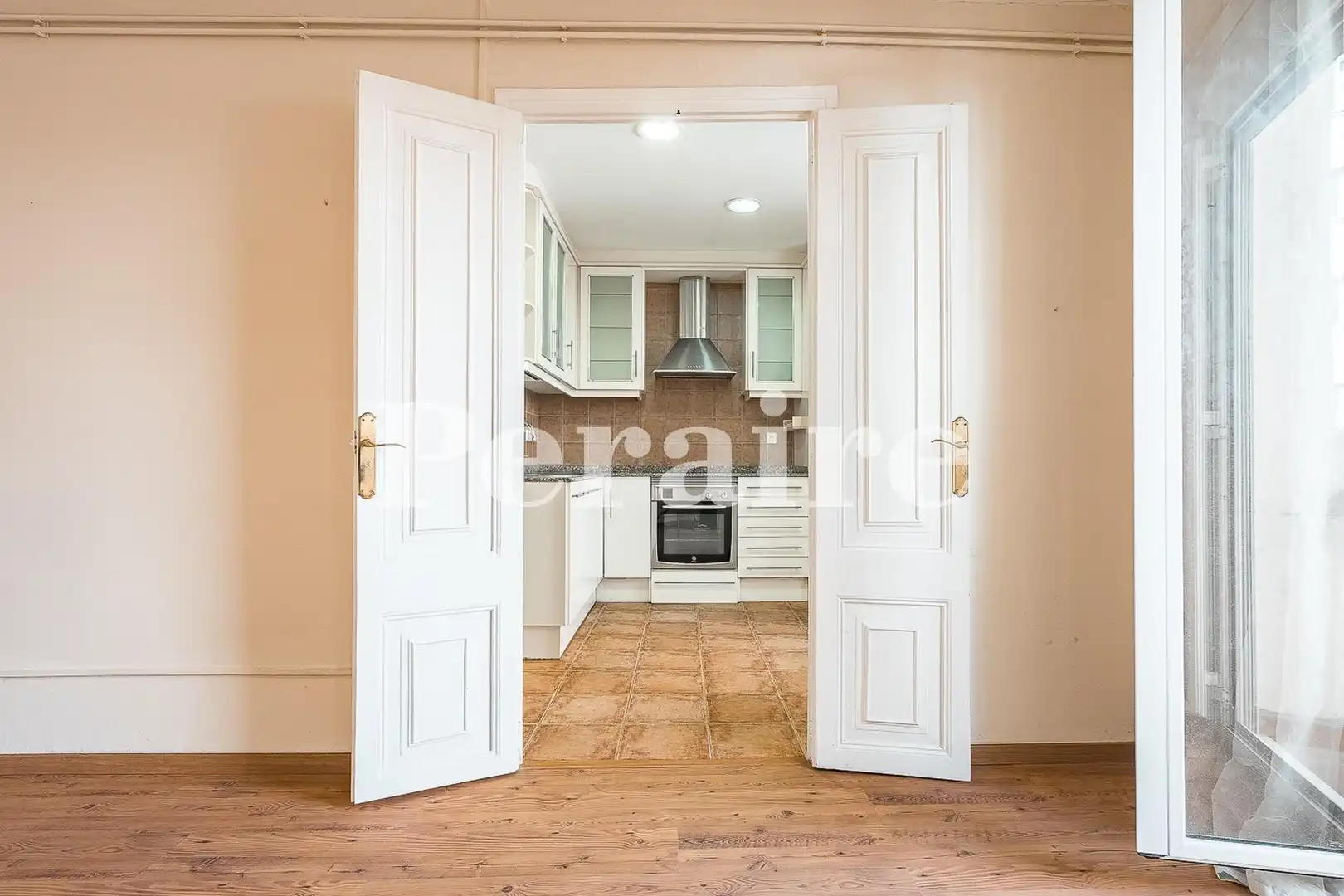 Cocina de Piso en venta en Barcelona con Aire acondicionado, Calefacción y Parquet