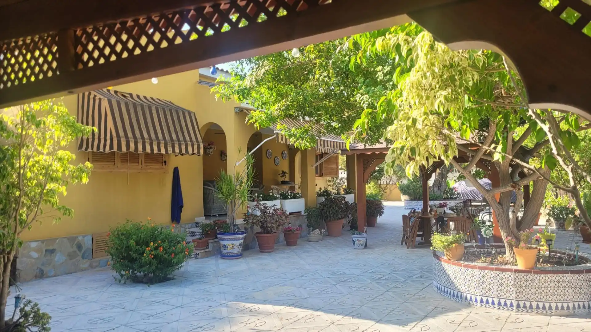 Casa o xalet en venda en Mutxamel amb Calefacció, Jardí privat i Traster