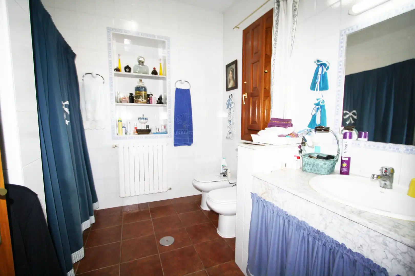 Bany de Casa o xalet en venda en Albacete amb Aire condicionat, Jardí privat i Terrassa