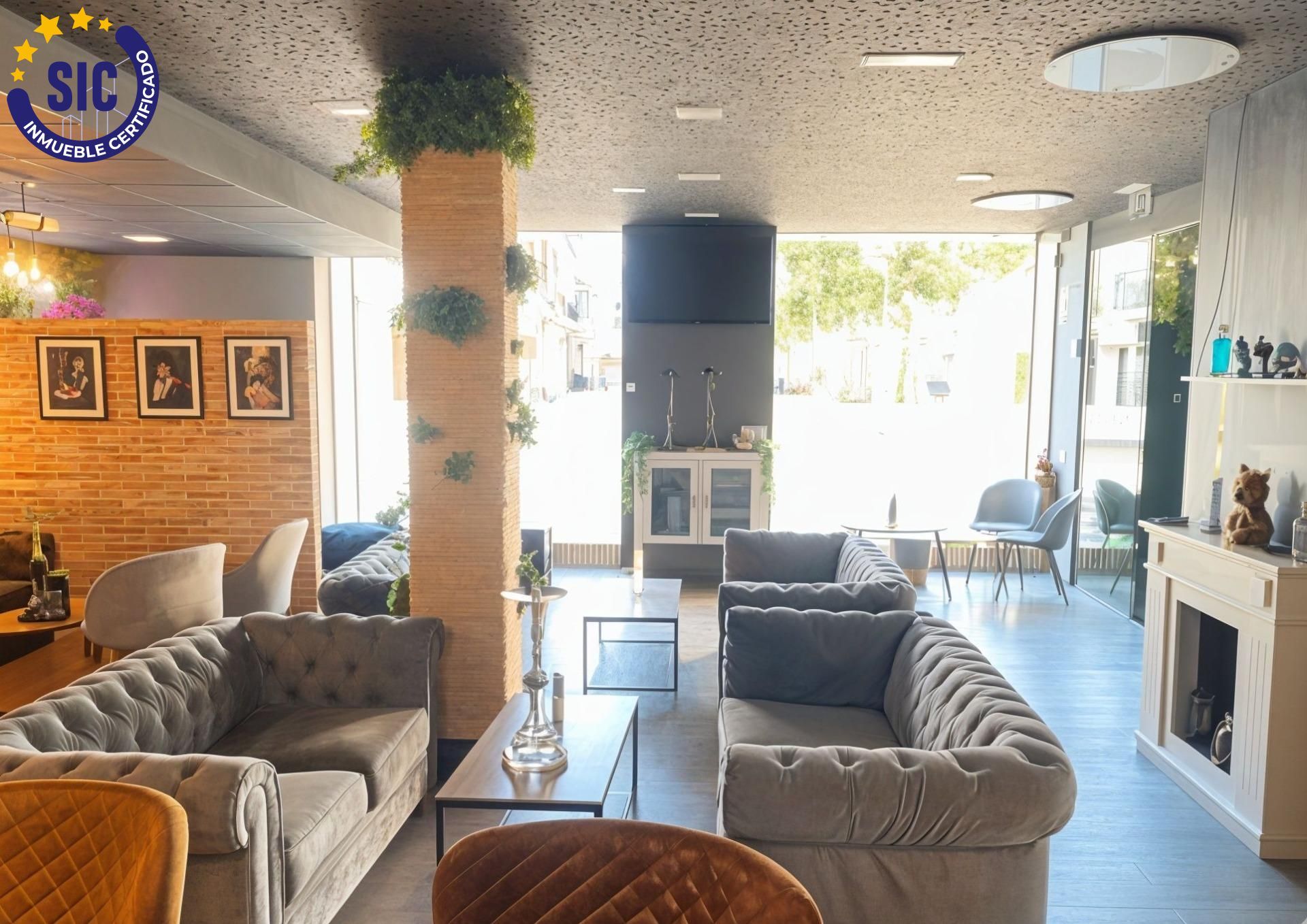 Sala d'estar de Local de lloguer en Carcaixent amb Aire condicionat