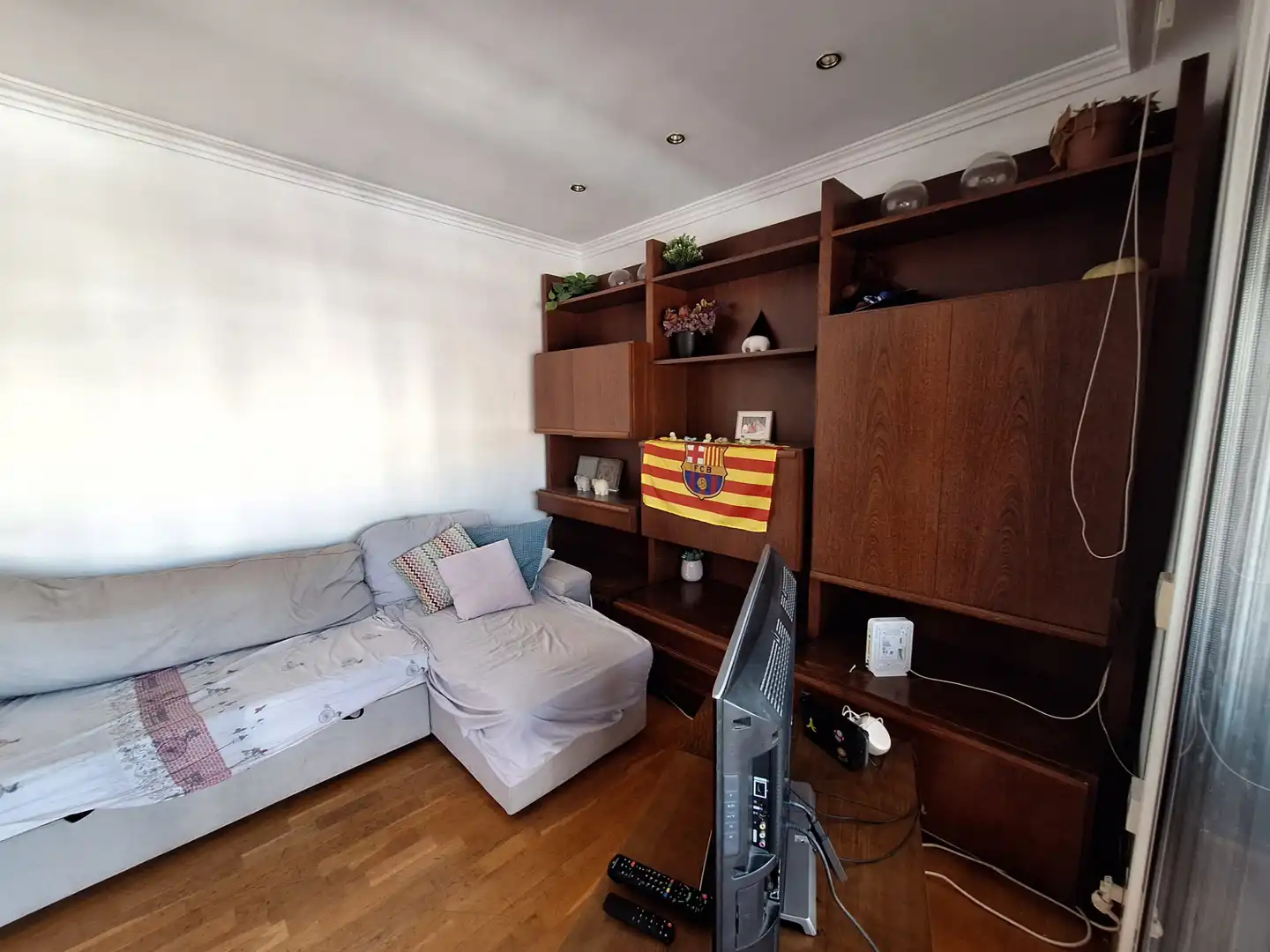 Sala d'estar de Pis en venda en Barcelona amb Calefacció, Terrassa i Moblat