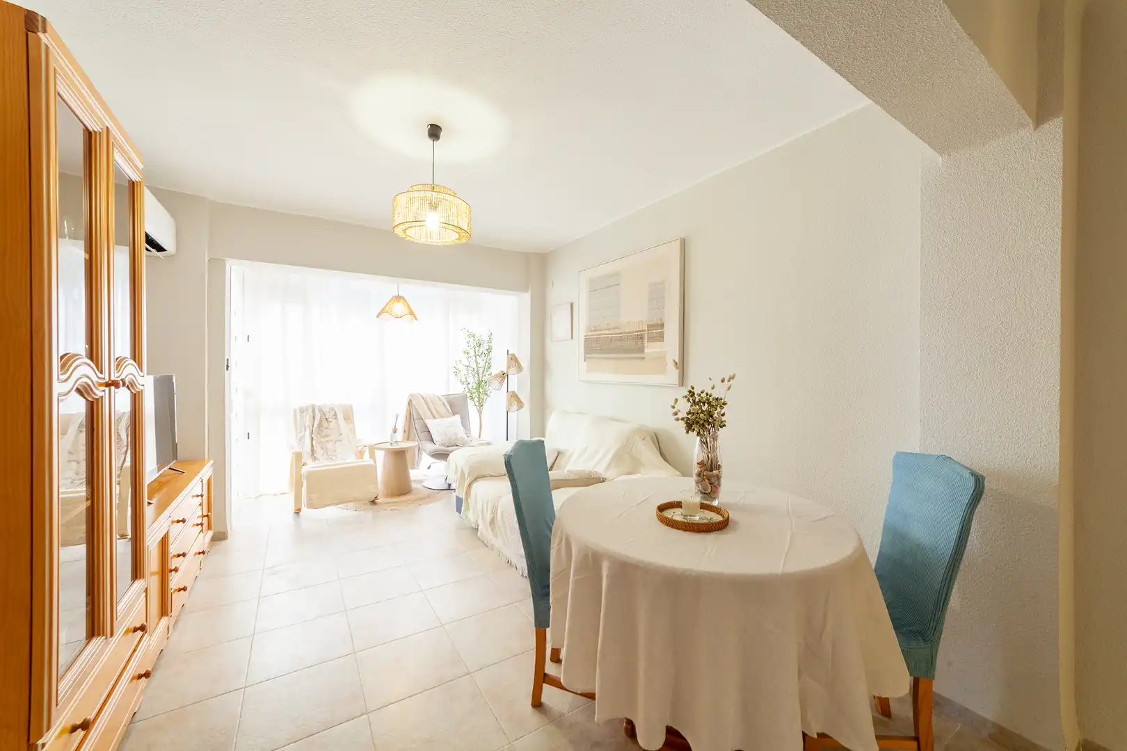 Wohnzimmer von Wohnung zur Miete in Sueca mit Klimaanlage, Heizung und Terrasse
