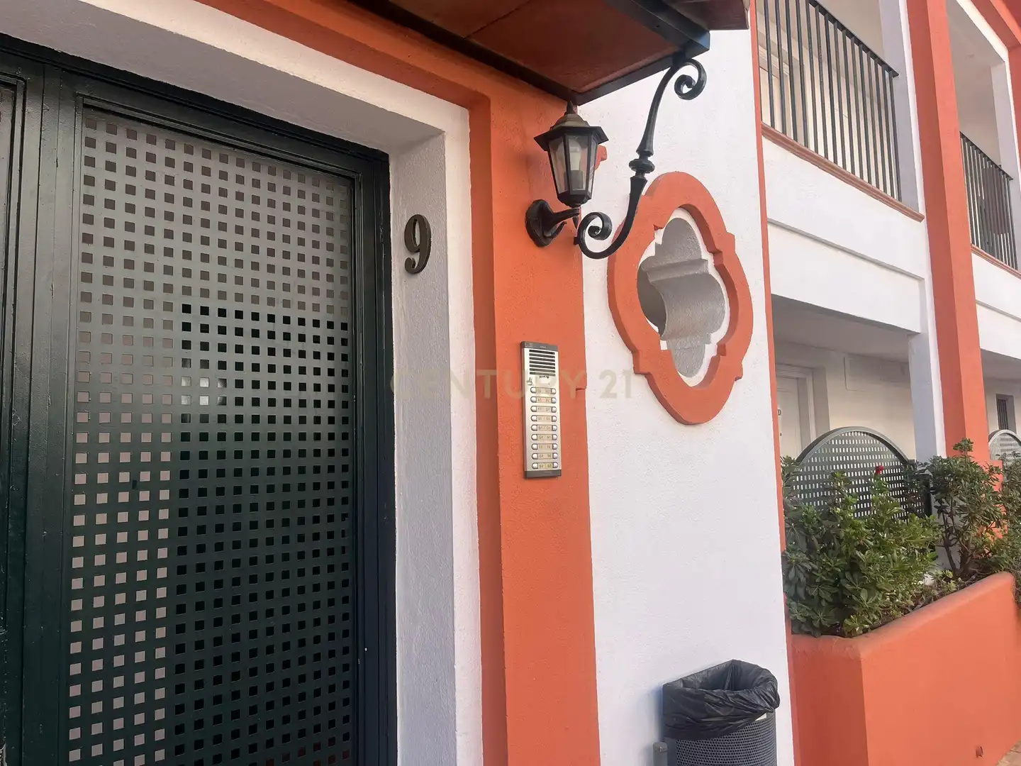 Vista exterior de Apartamento en venta en Estepona