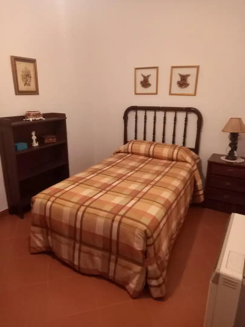 Dormitori de Finca rústica en venda en Antequera amb Jardí privat