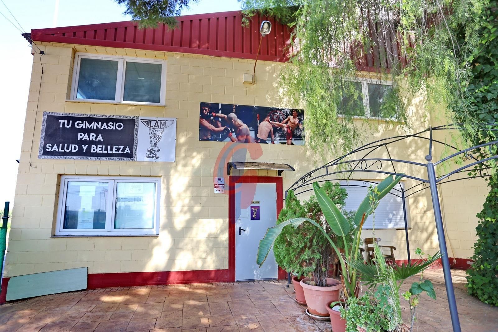 Vista exterior de Nau industrial en venda en Daya Nueva