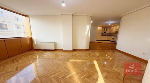 Photo 4 of Flat to rent in Santander - Plaza del Obispo Jose Eguino y Trecu, Centro - Ayuntamiento, Santander