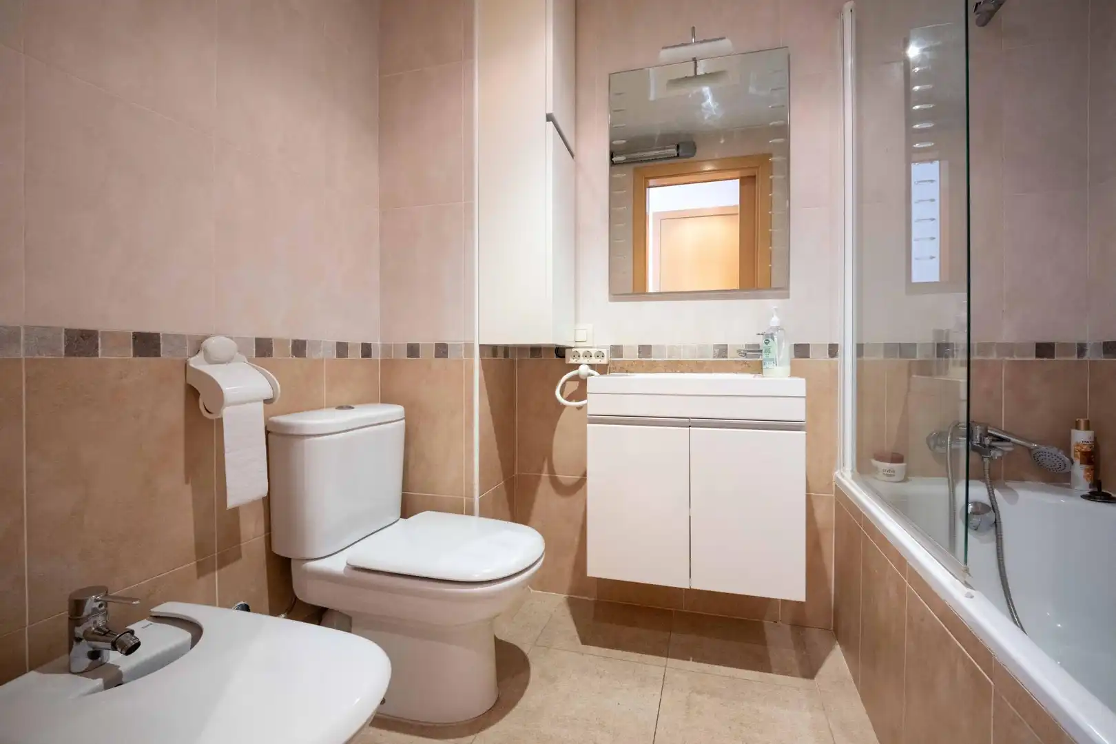 Flat with terrace for sale in Calella, imagen 6