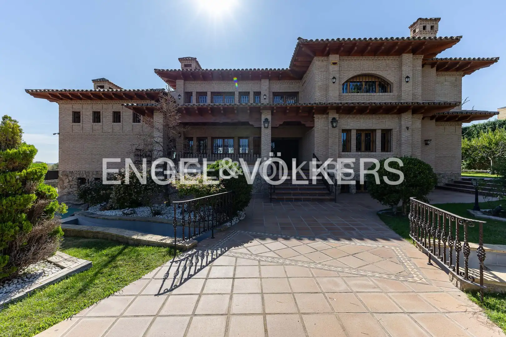 Vista exterior de Finca rústica en venta en Villaviciosa de Odón con Aire acondicionado, Calefacción y Jardín privado