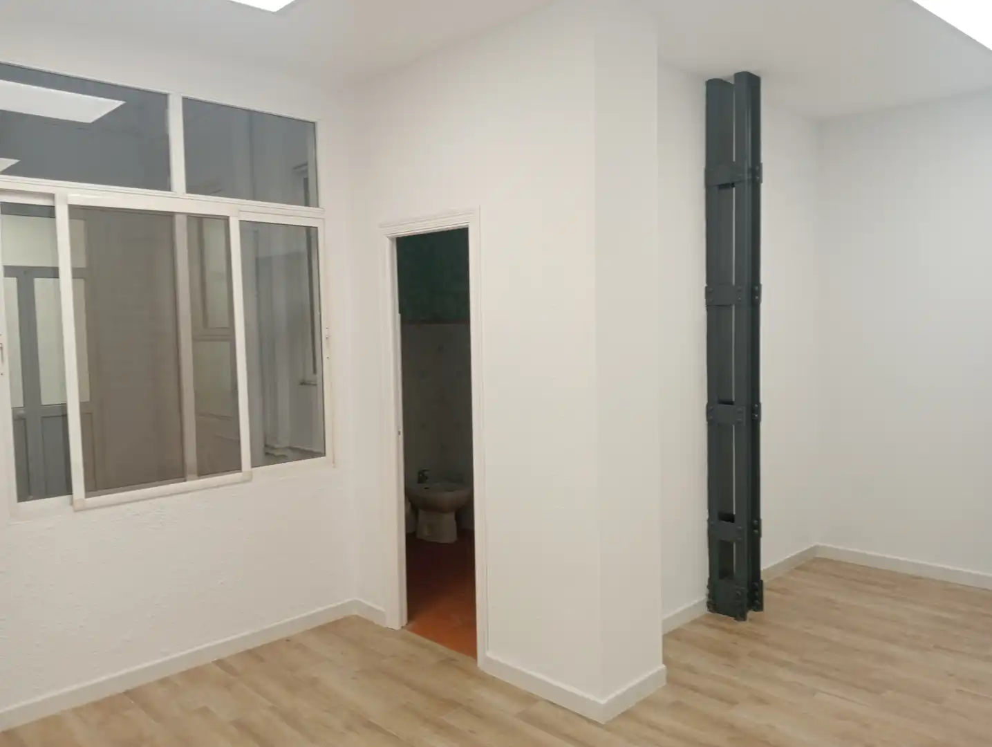 Oficina de lloguer a N/A, -1, San Bernardo