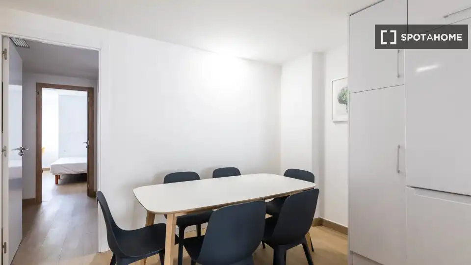Dining room of Flat for share in Burjassot  with Air Conditioner, Heating and Furnished