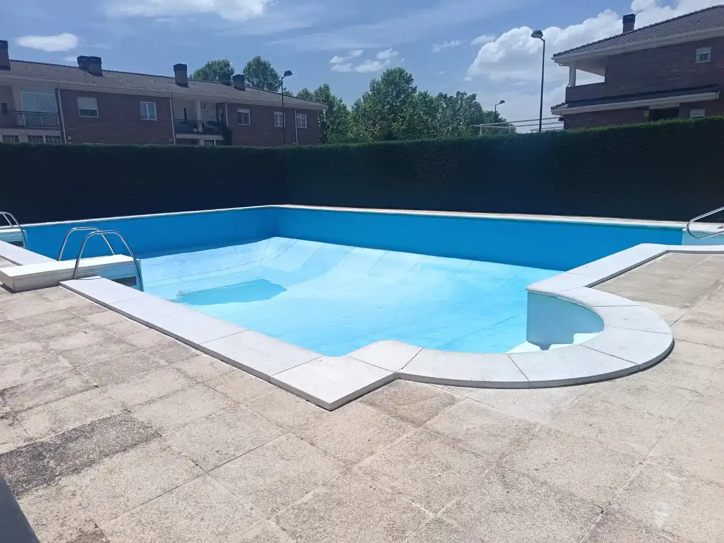 Piscina de Pis de lloguer en Ávila amb Parquet, Traster i Piscina