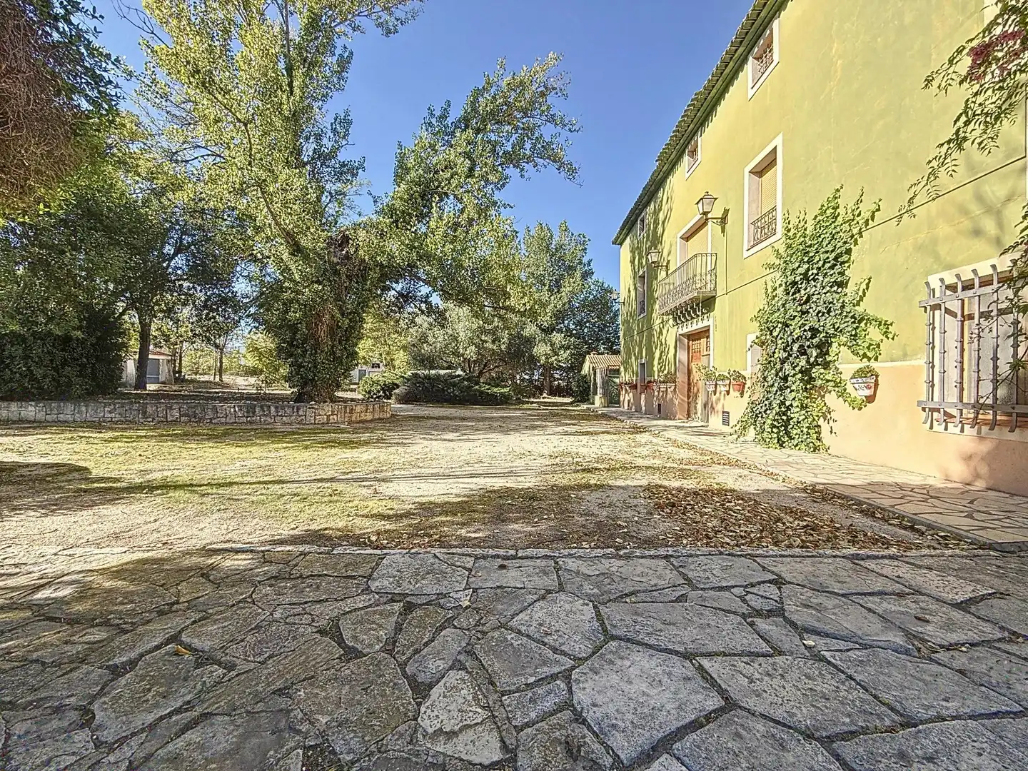 Vista exterior de Finca rústica en venta en Castalla con Jardín privado, Terraza y Piscina