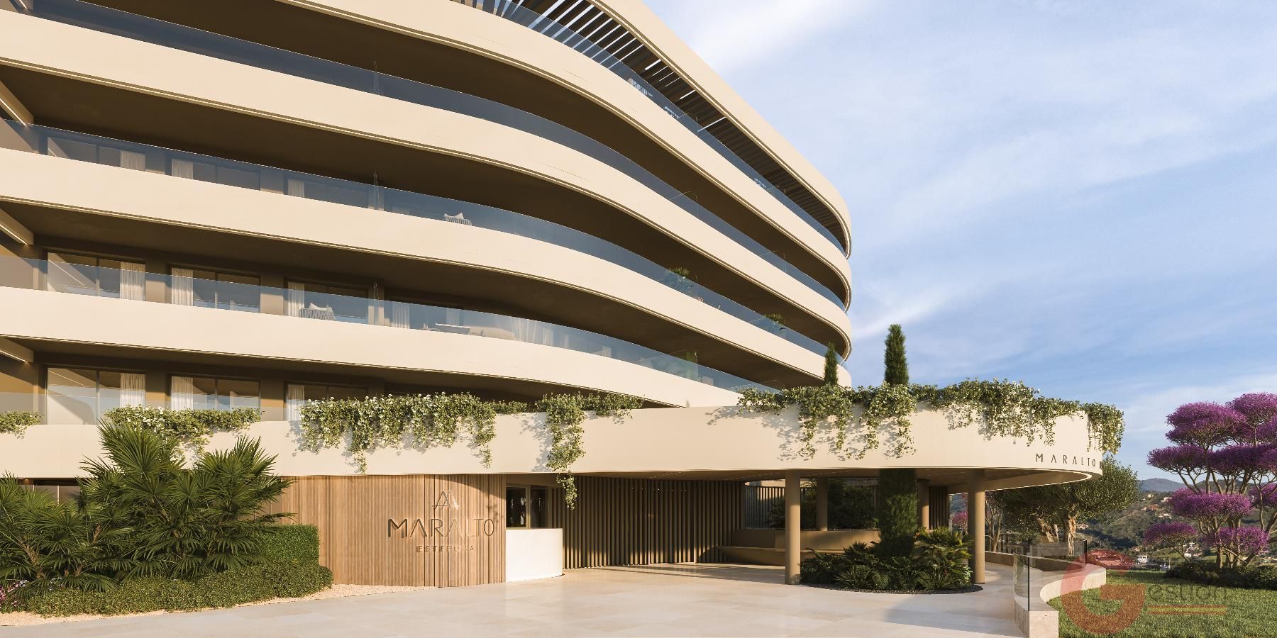 Vista exterior de Piso en venta en Estepona con Terraza, Trastero y Piscina comunitaria