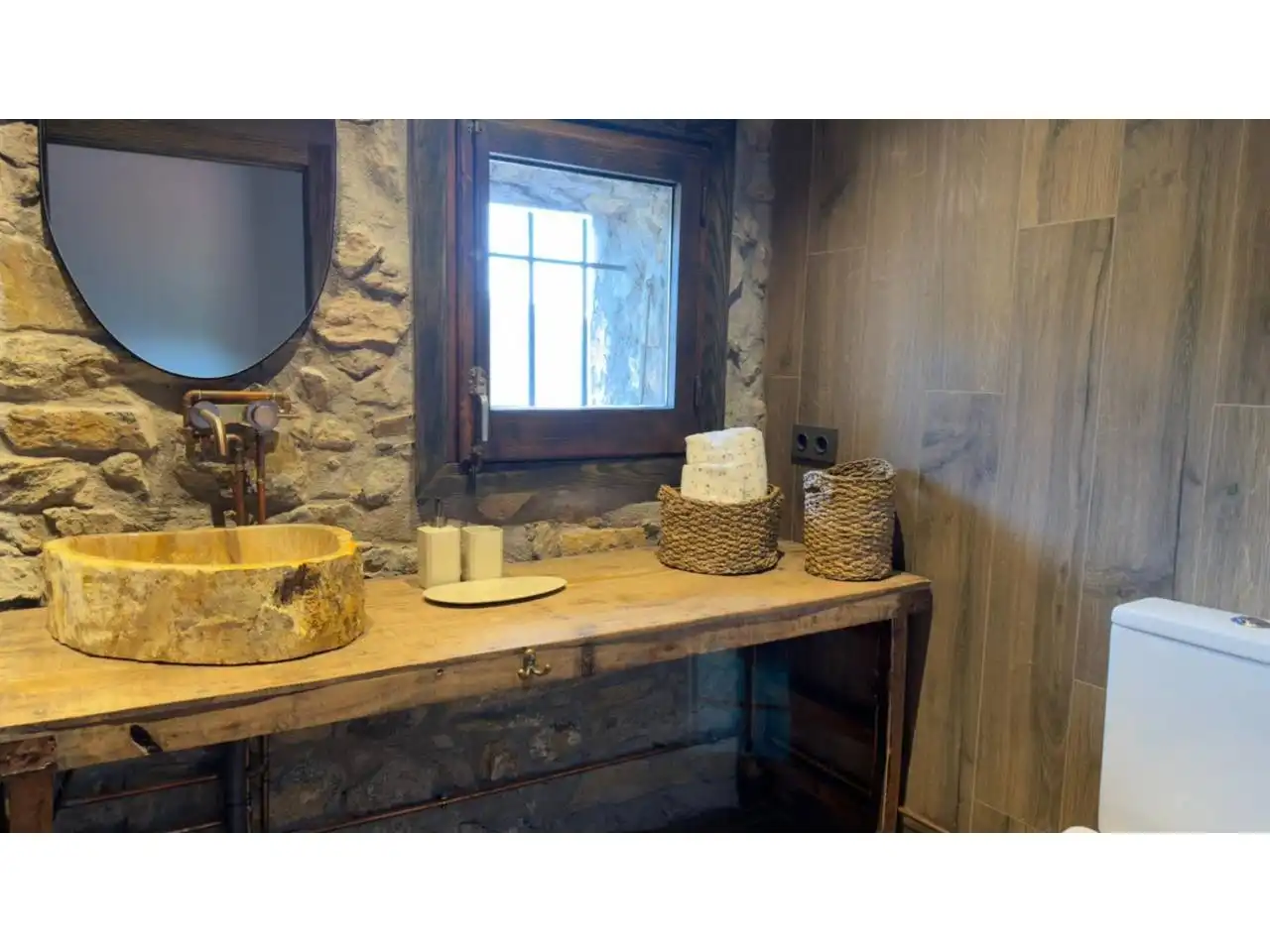 Bathroom of Houses for sale in Montellà i Martinet  with Heating, Private garden and Parquet flooring