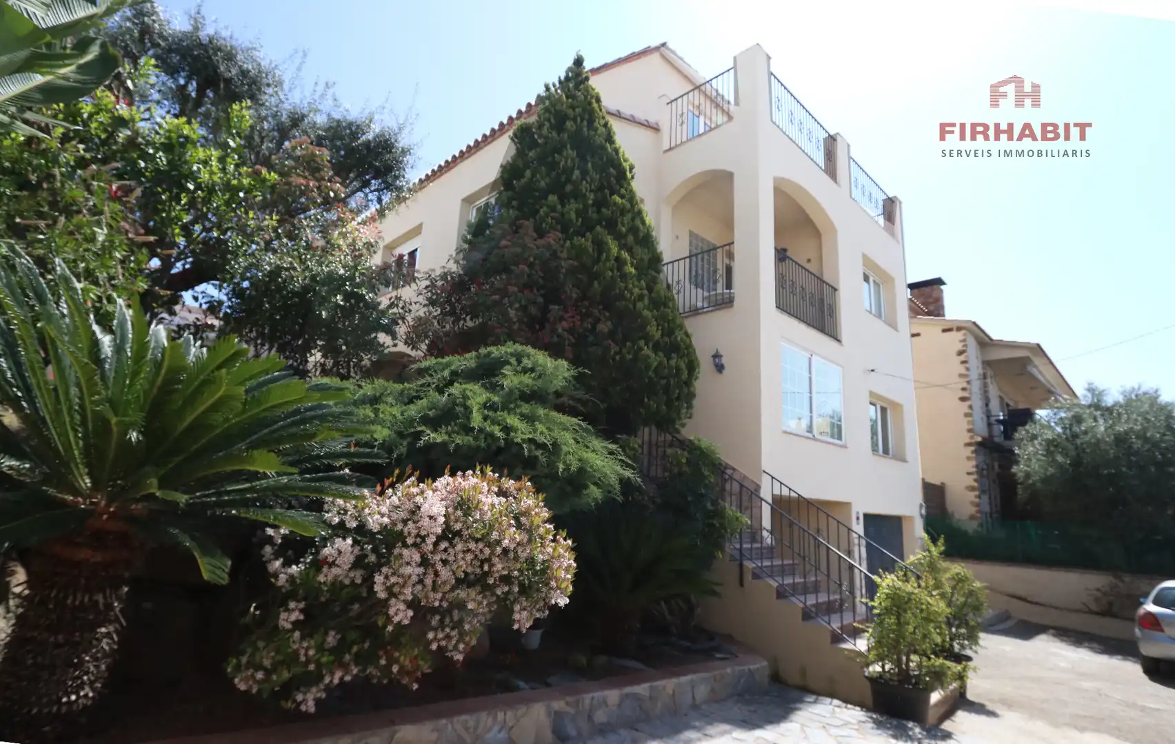 Vista exterior de Casa o chalet en venta en Arenys de Mar con Calefacción, Jardín privado y Parquet