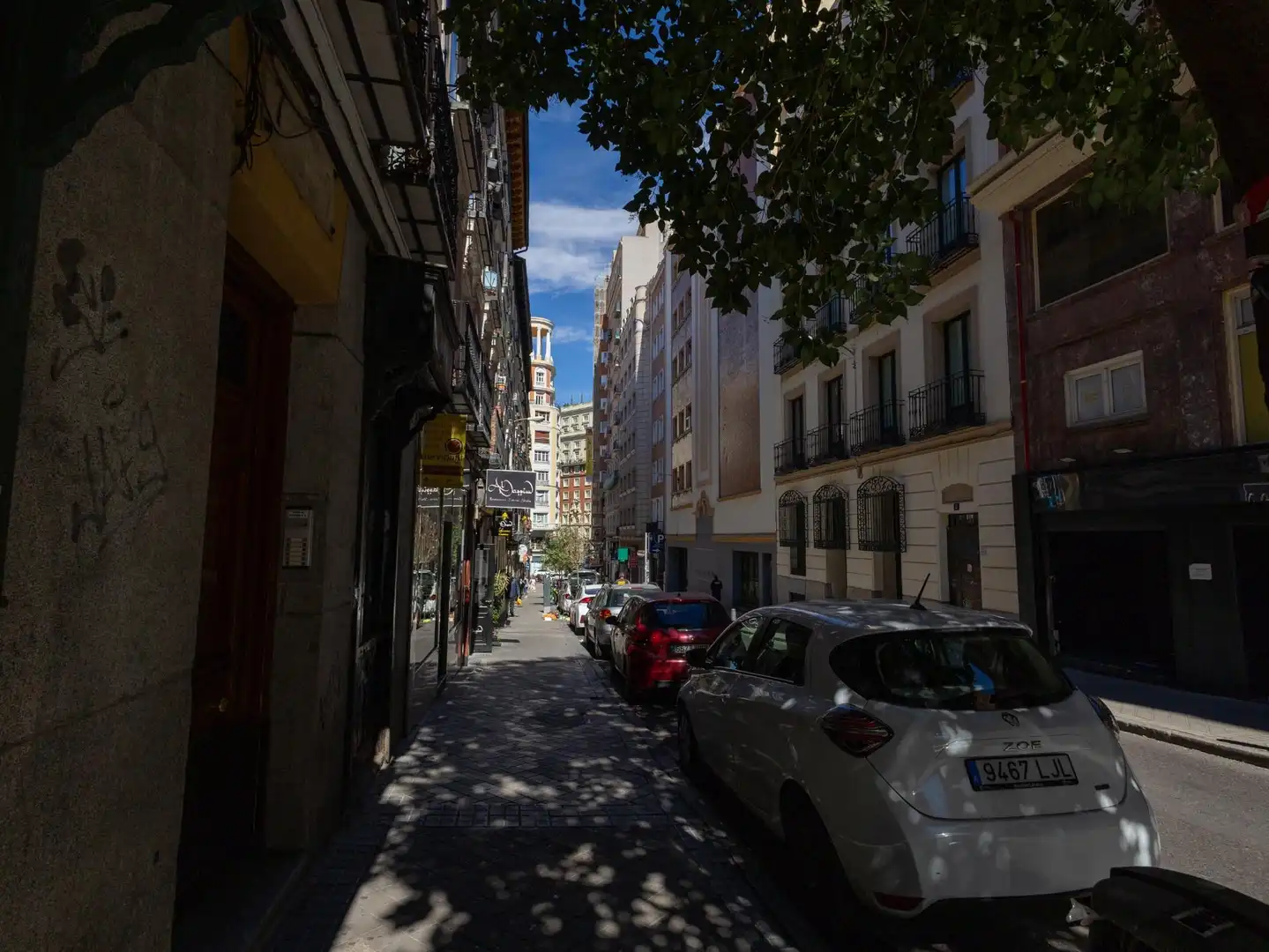 Vista exterior de Apartament en venda en Madrid amb Aire condicionat i Terrassa