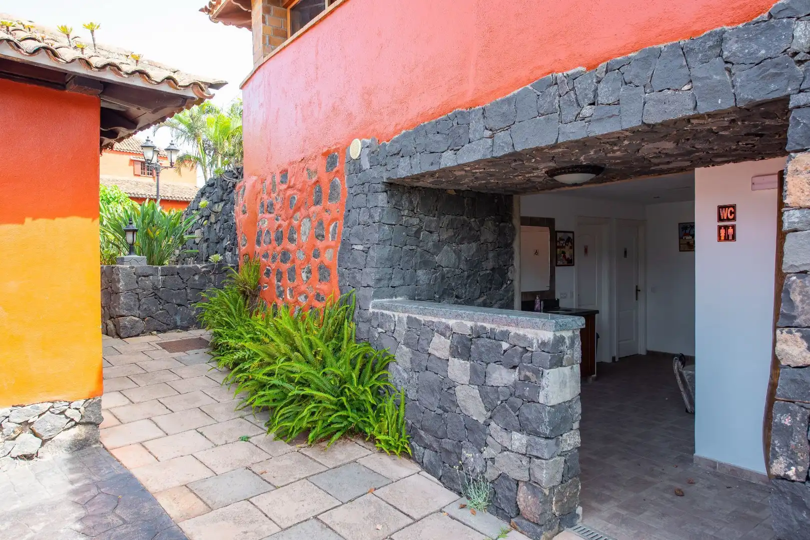 Außenansicht von Haus oder Chalet zum Verkauf in Tacoronte mit Heizung, Privatgarten und Terrasse