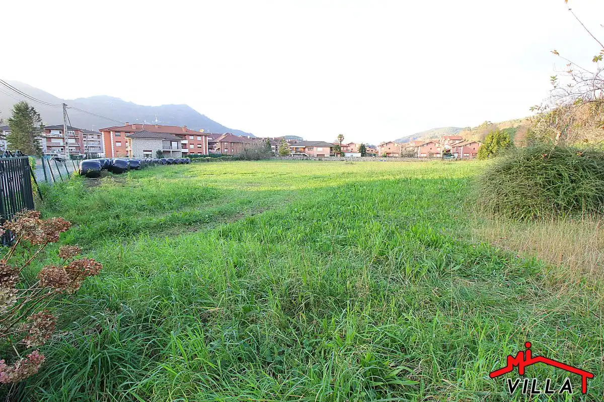 Residential zum Verkauf in Ampuero