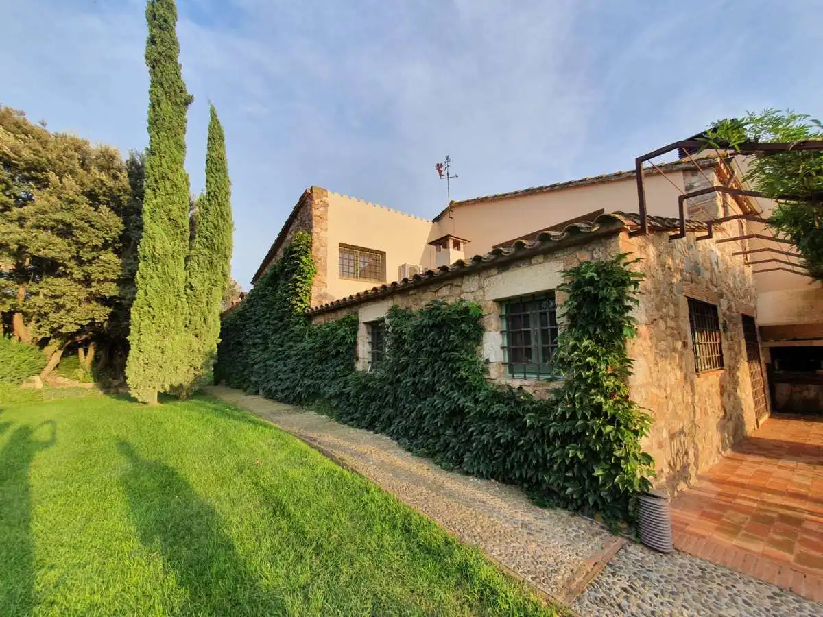Vista exterior de Piso en venta en Cassà de la Selva