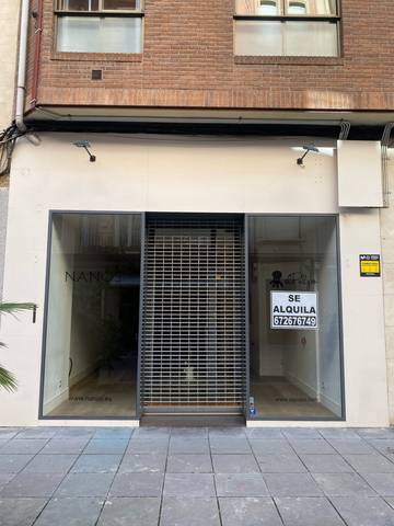 Local comercial en Alquiler en Gran Via