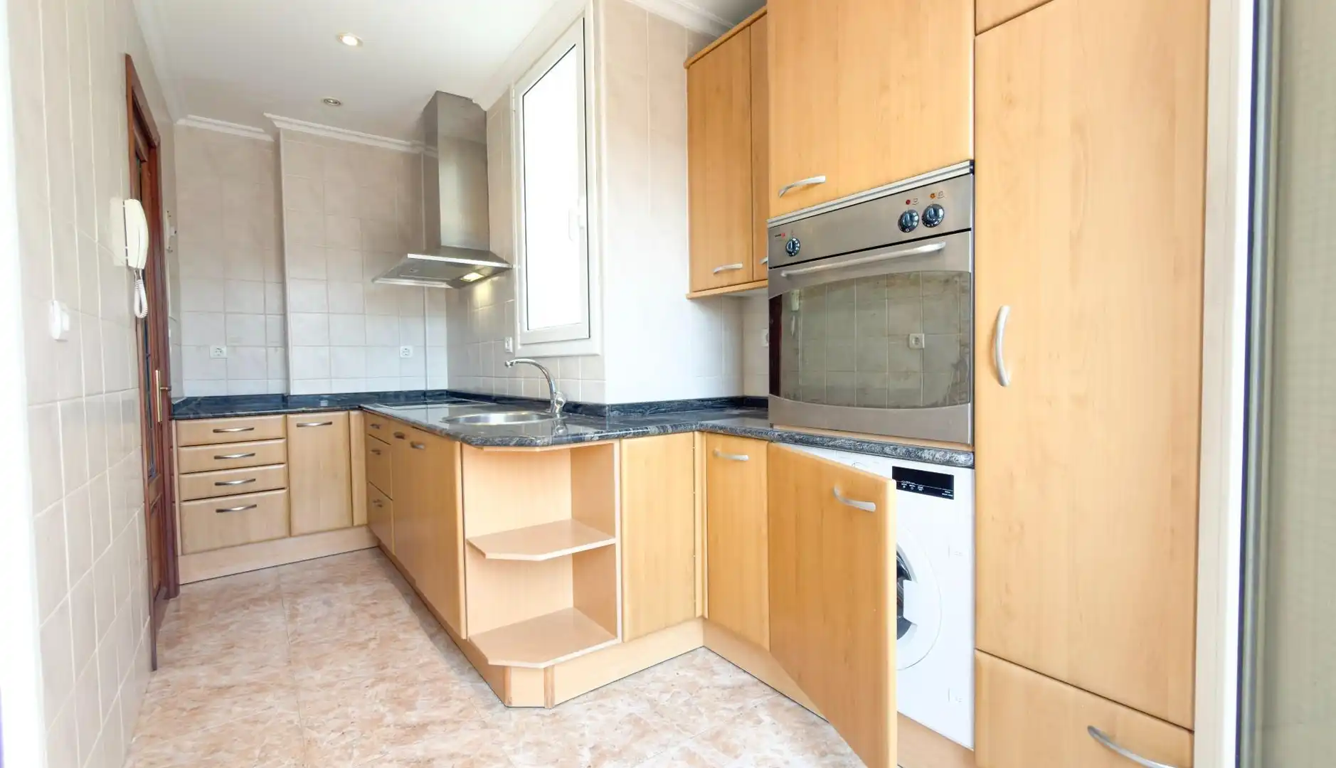 Apartament amb ascensor en venda a Calle DE LARRAMENDI, imagen 4