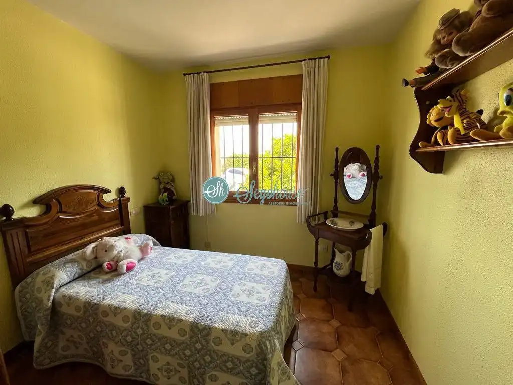 Habitación de Casa o chalet en venta en Valverde del Majano con Calefacción, Terraza y Trastero