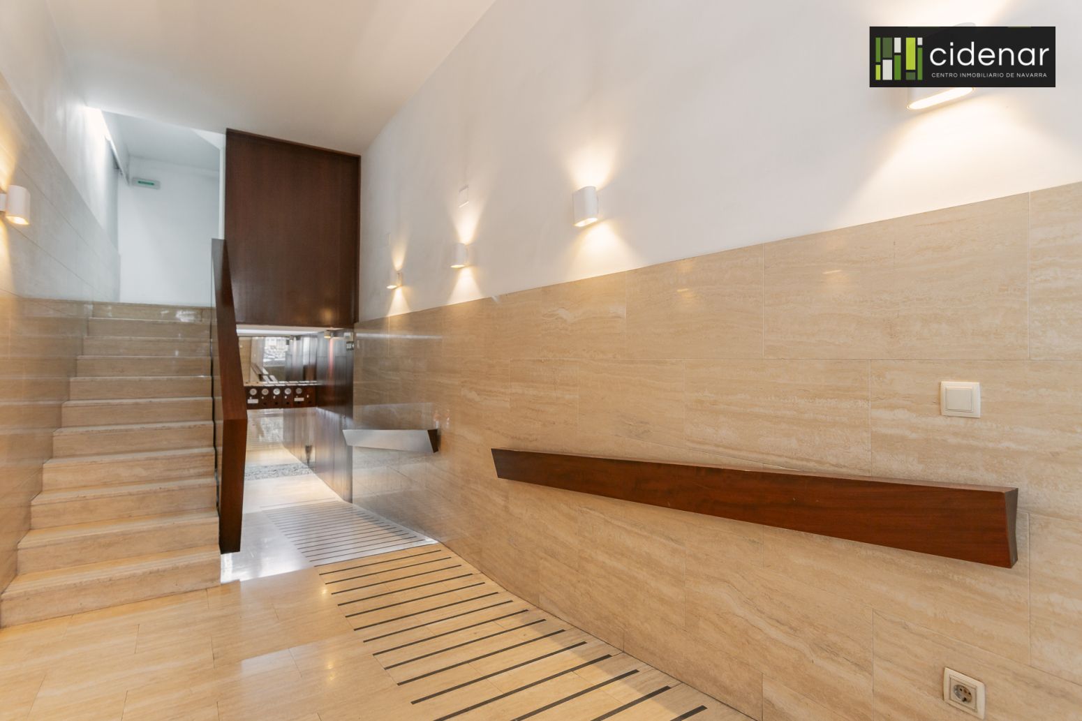 Pis en venda en  Pamplona / Iruña amb Calefacció, Terrassa i Traster