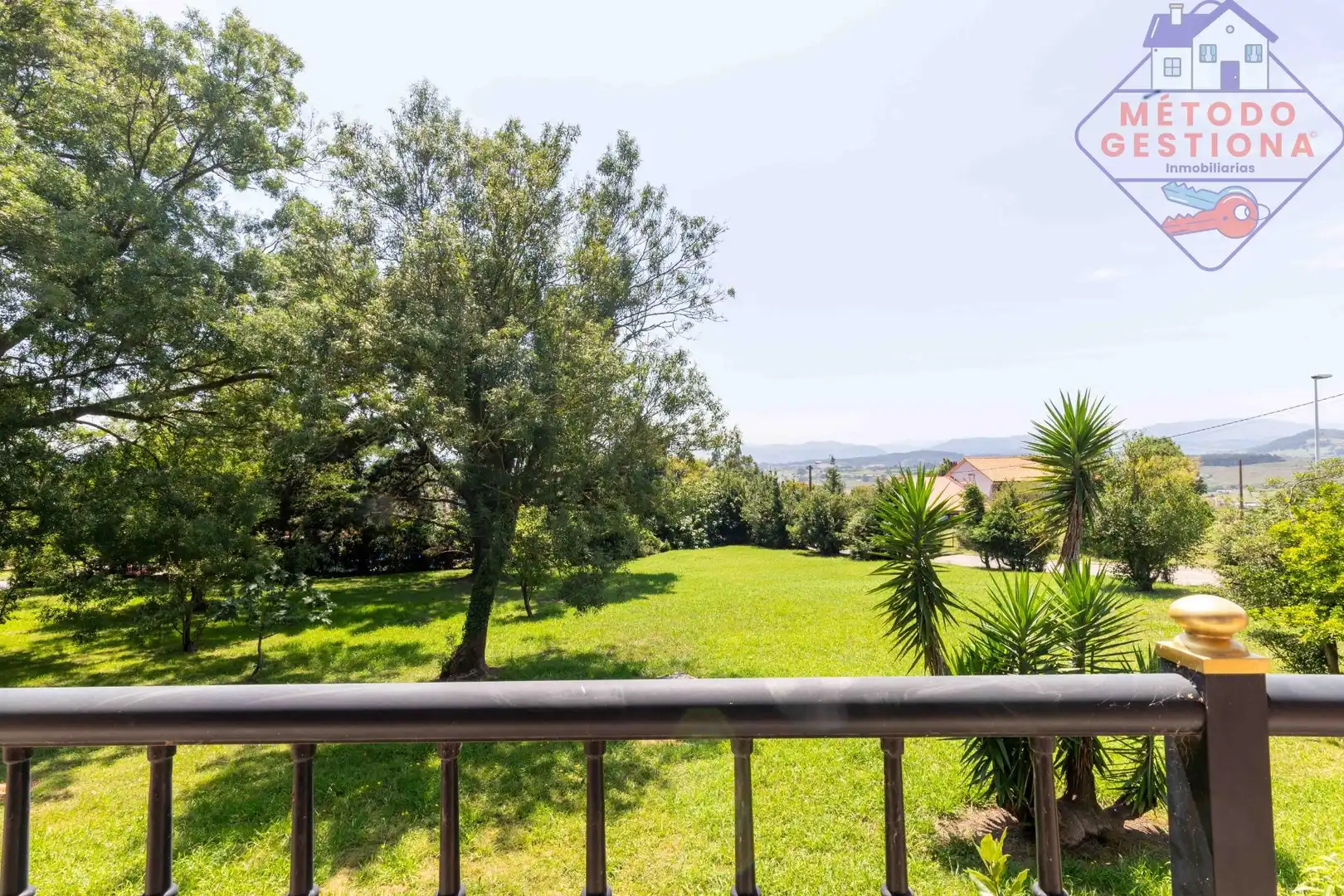 Jardín de Casa o chalet en venta en Suances con Calefacción, Jardín privado y Terraza