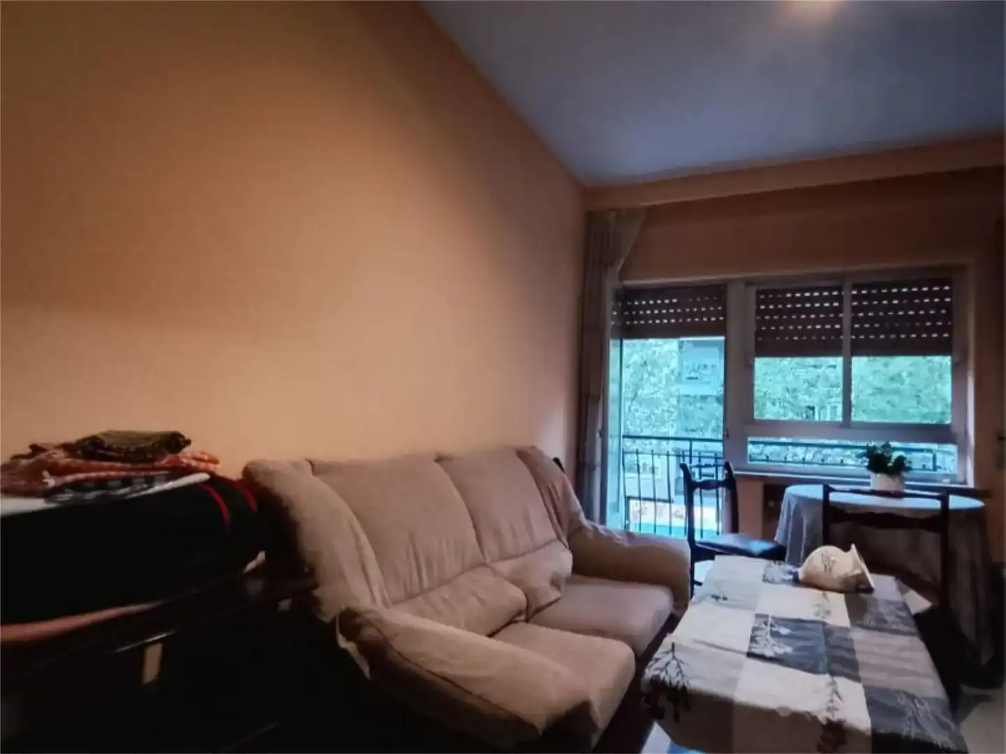 Sala de estar de Piso para compartir en Chinchibarra - Capuchinos