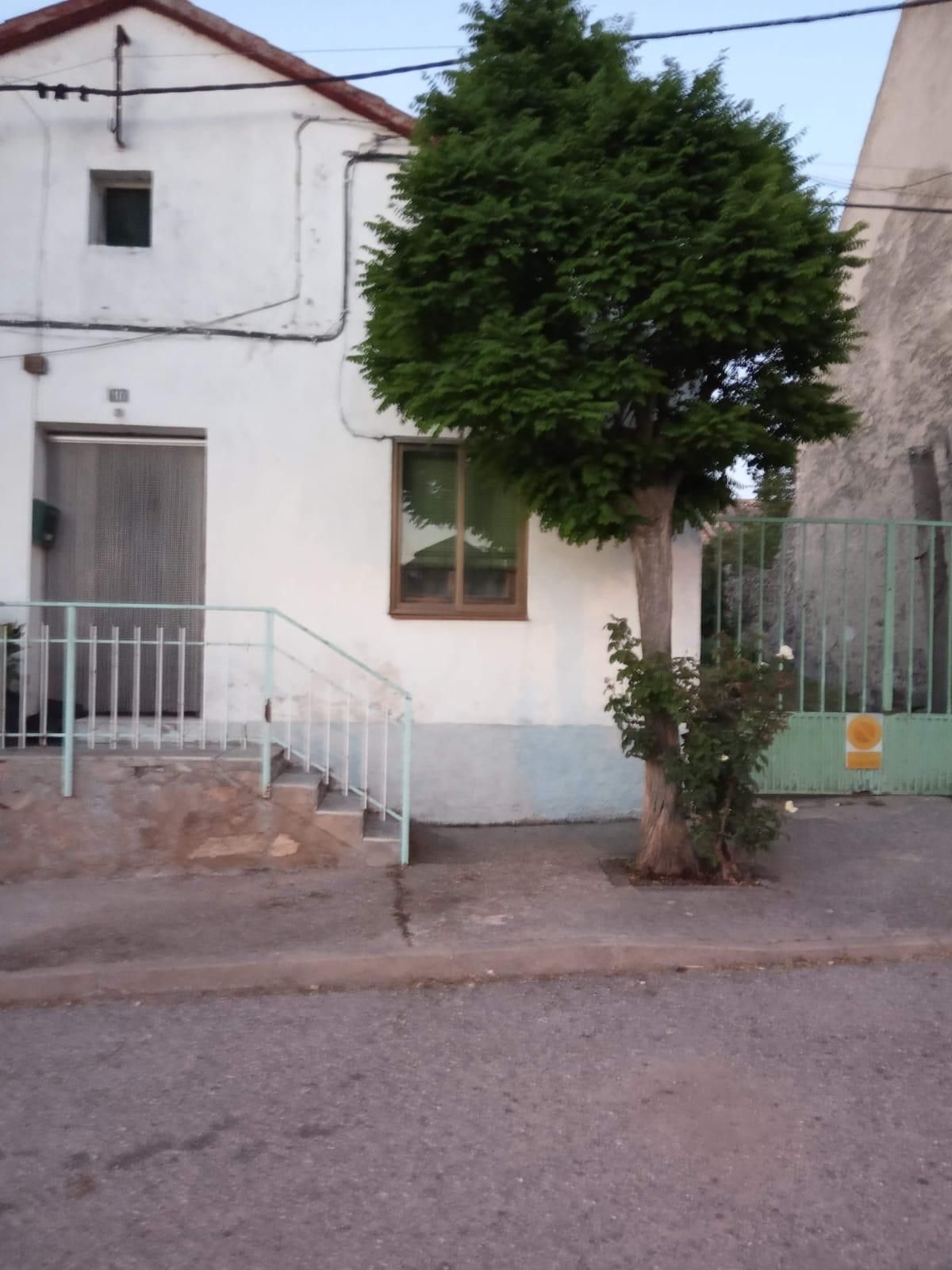 Single-family semi-detached for sale in Otero de Herreros