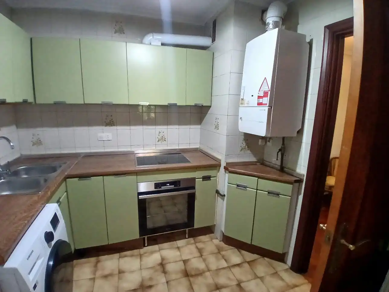 Cuina de Apartament en venda en Santander amb Calefacció, Parquet i Forn