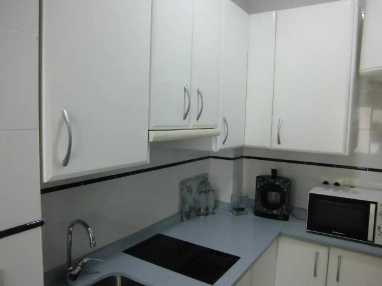 Kitchen of Flat for rent in Jerez de la Frontera  with Air Conditioner and Furnished