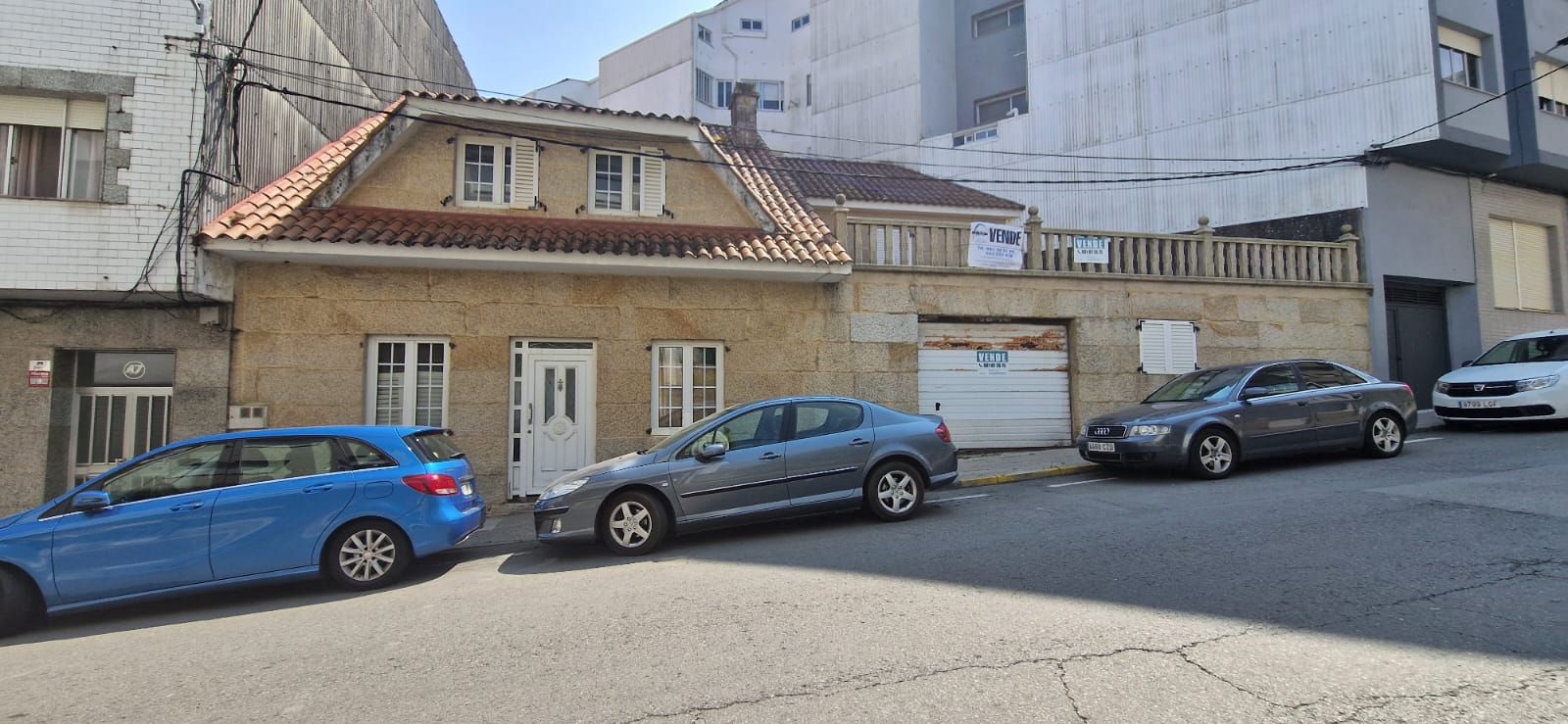 Exterior view of Single-family semi-detached for sale in Ribeira  with Terrace