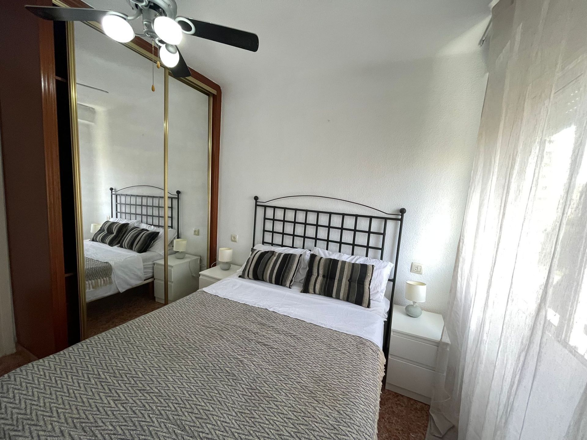 Dormitori de Apartament en venda en Vélez-Málaga amb Aire condicionat, Calefacció i Moblat