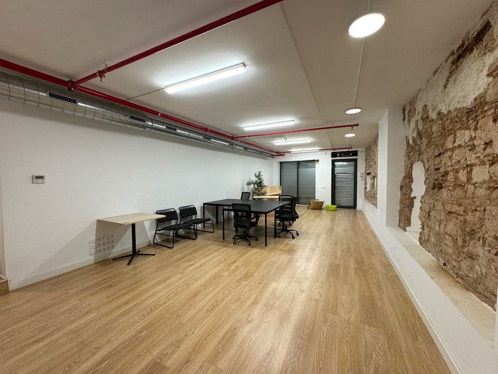 Local de alquiler en  Barcelona Capital con Aire acondicionado y Parquet
