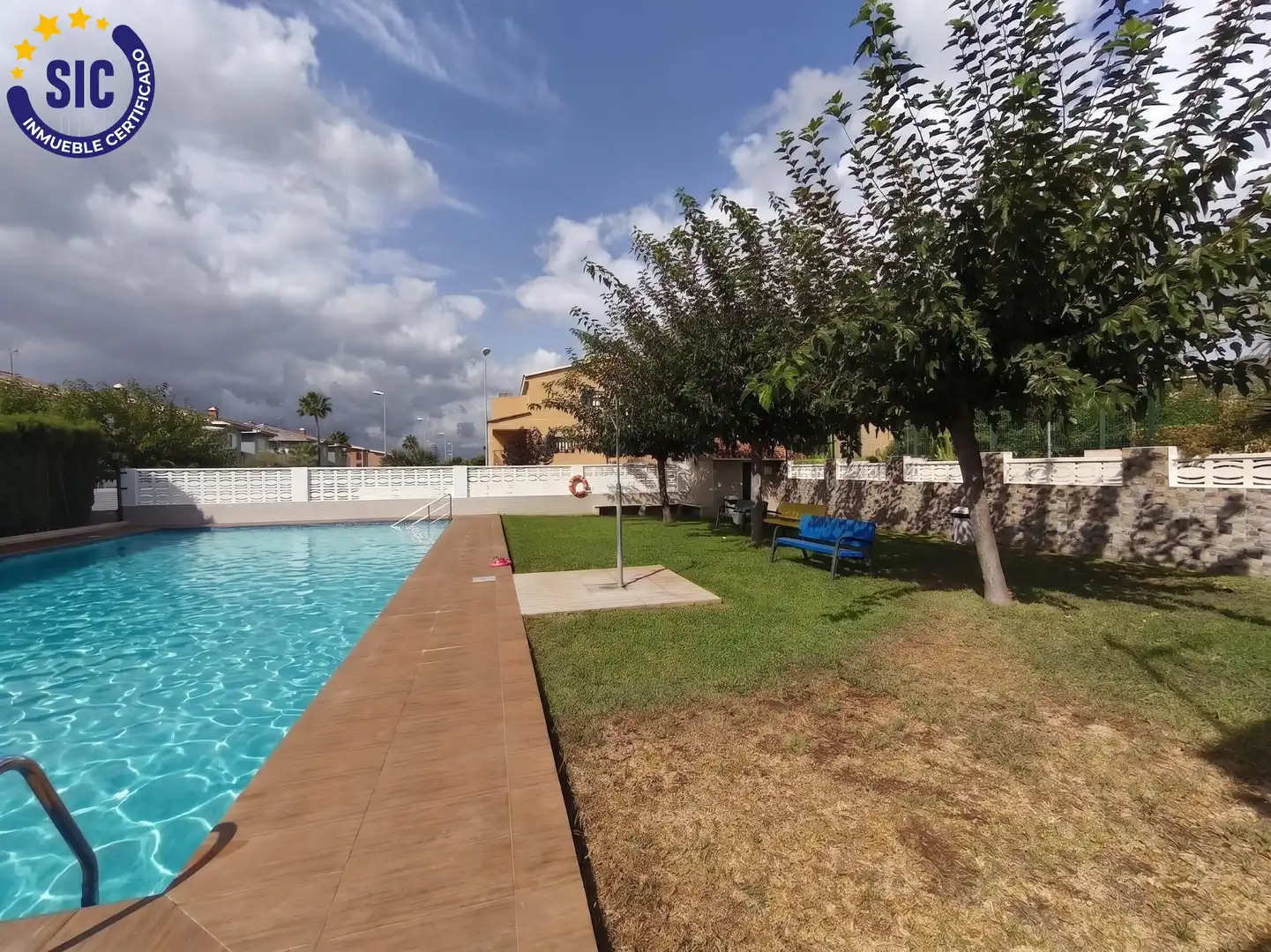 Adossat amb piscina en venda a Calle VICENT FUENTES I RAMON, imagen 18