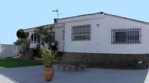 Foto 4 de Casa o chalet en venta en Calle Pedro de Mena, Manantiales - Lagar - Cortijo, Málaga