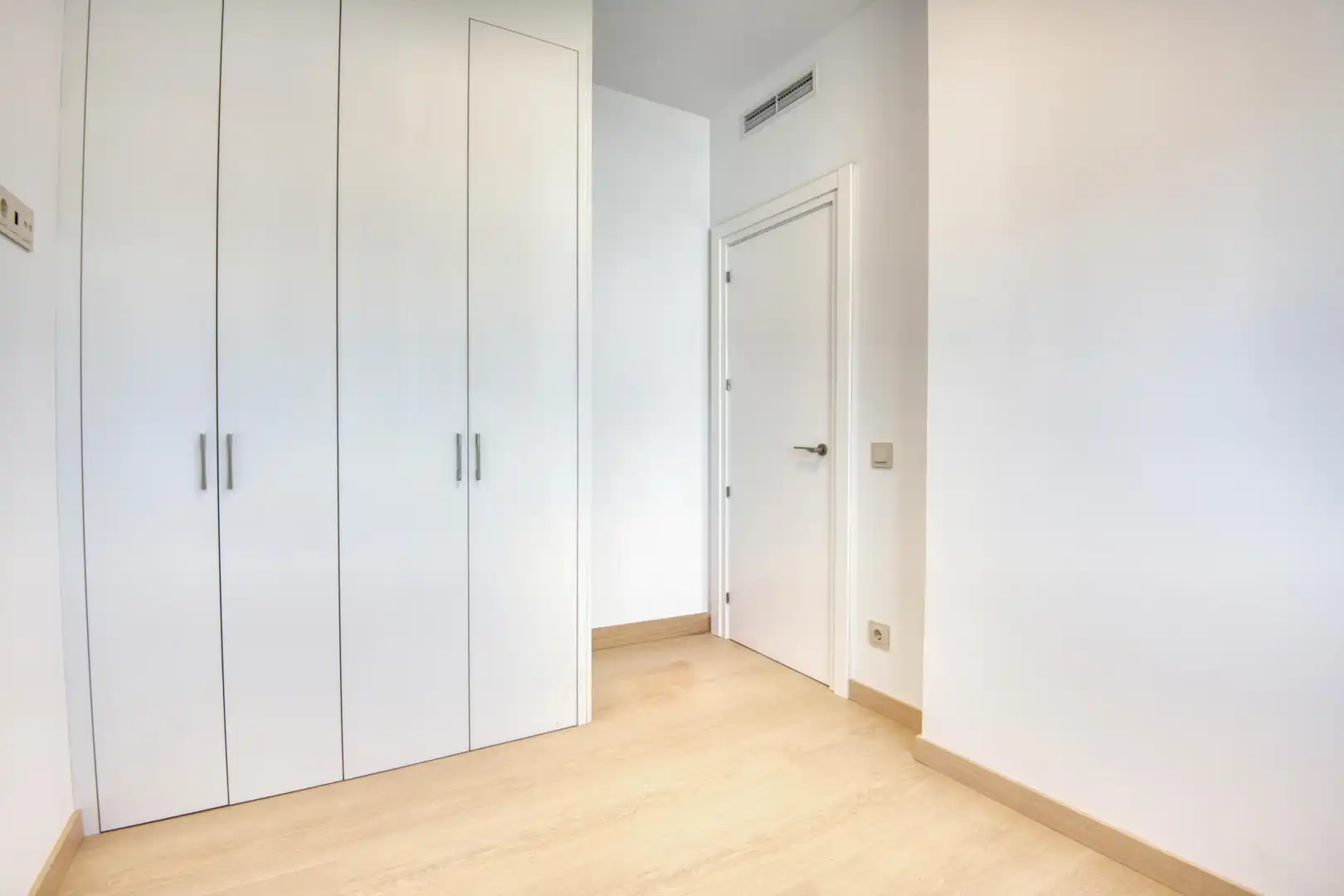 Appartement compact avec piscine à vendre à Carrer Luxemburg 34, imagen 10