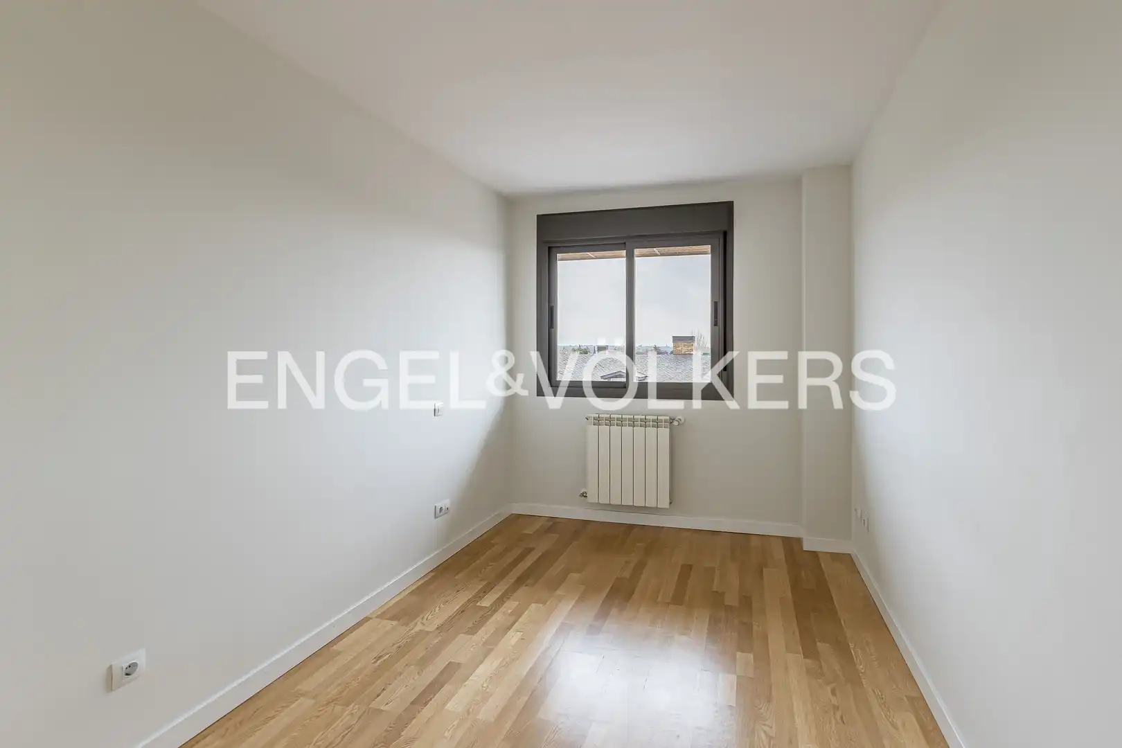 Bedroom of Attic for sale in Boadilla del Monte  with Air Conditioner, Heating and Terrace