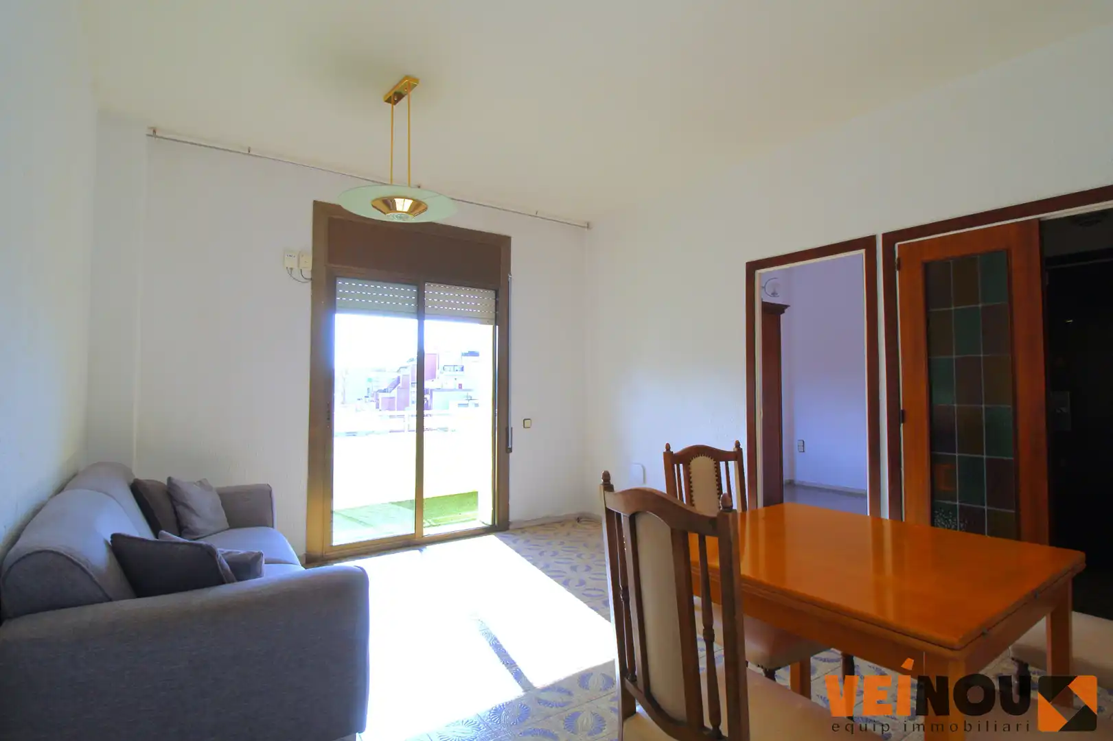 Piso en venta en L'Hospitalet de Llobregat con Balcón