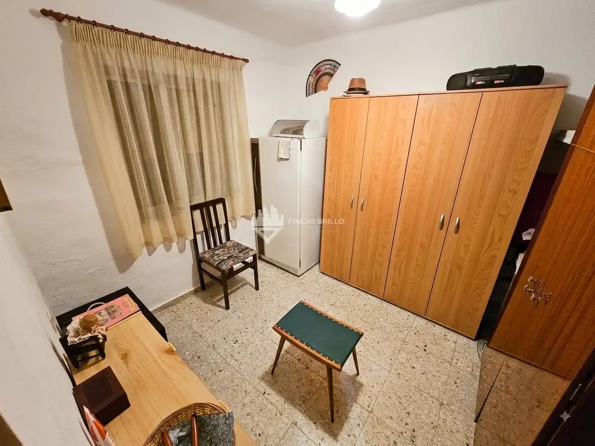 Dormitori de Casa o xalet en venda en Cáceres amb Aire condicionat, Terrassa i Moblat