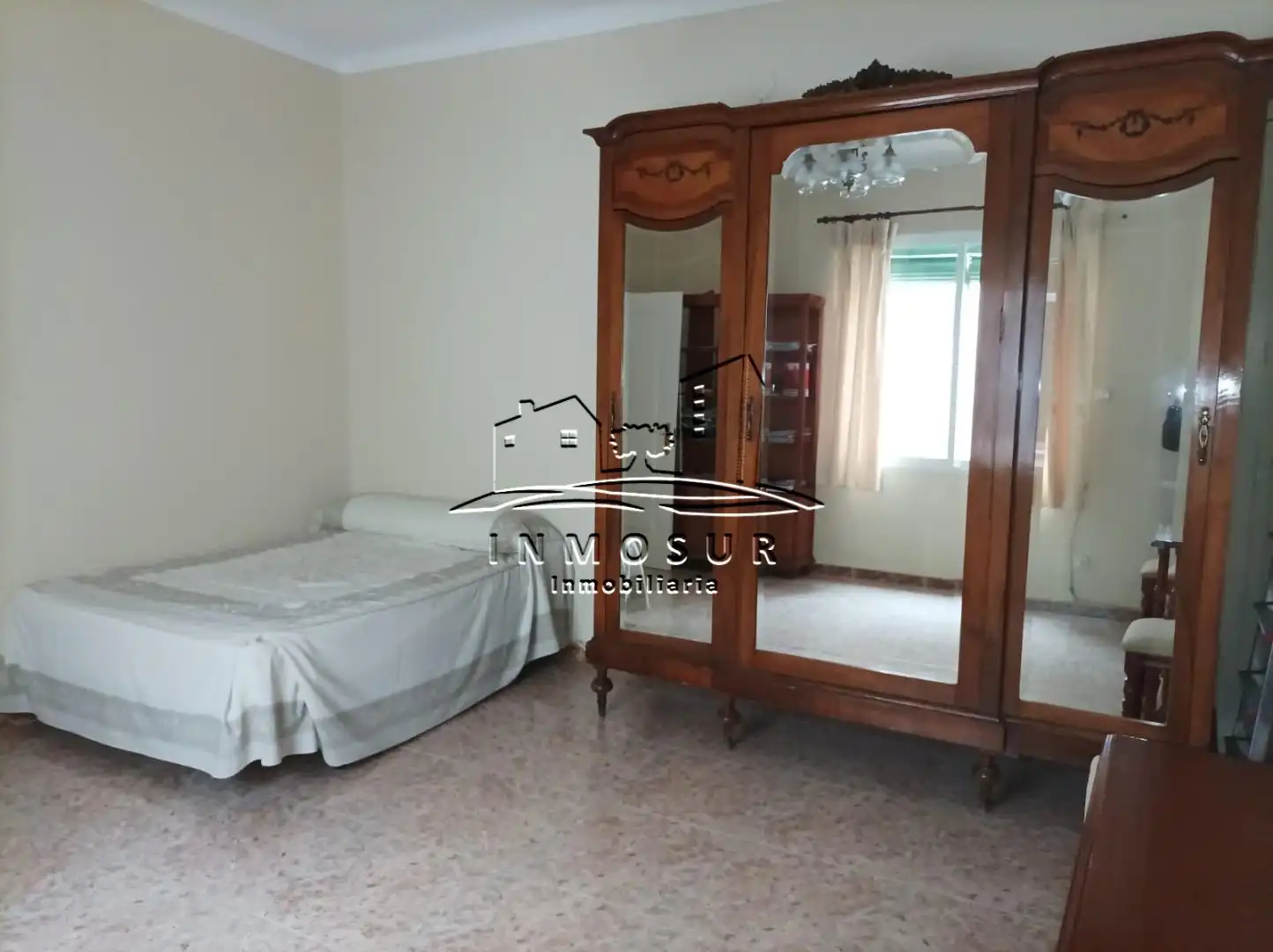 Schlafzimmer von Wohnung zum Verkauf in Lucena mit Abstellraum