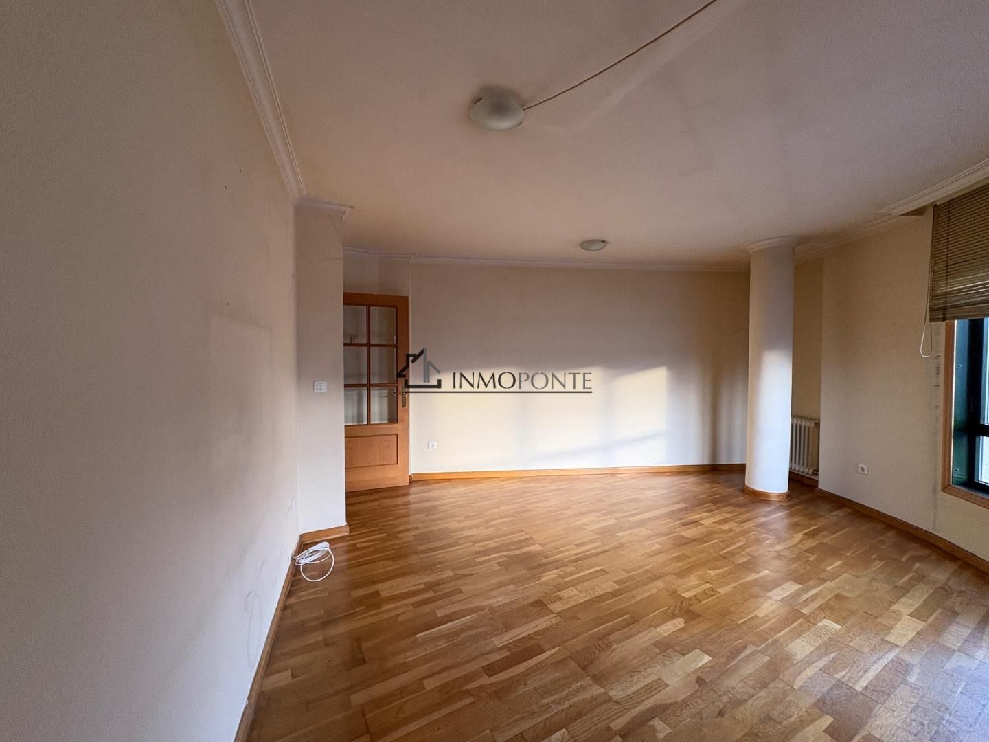 Sala d'estar de Pis en venda en Pontevedra Capital 