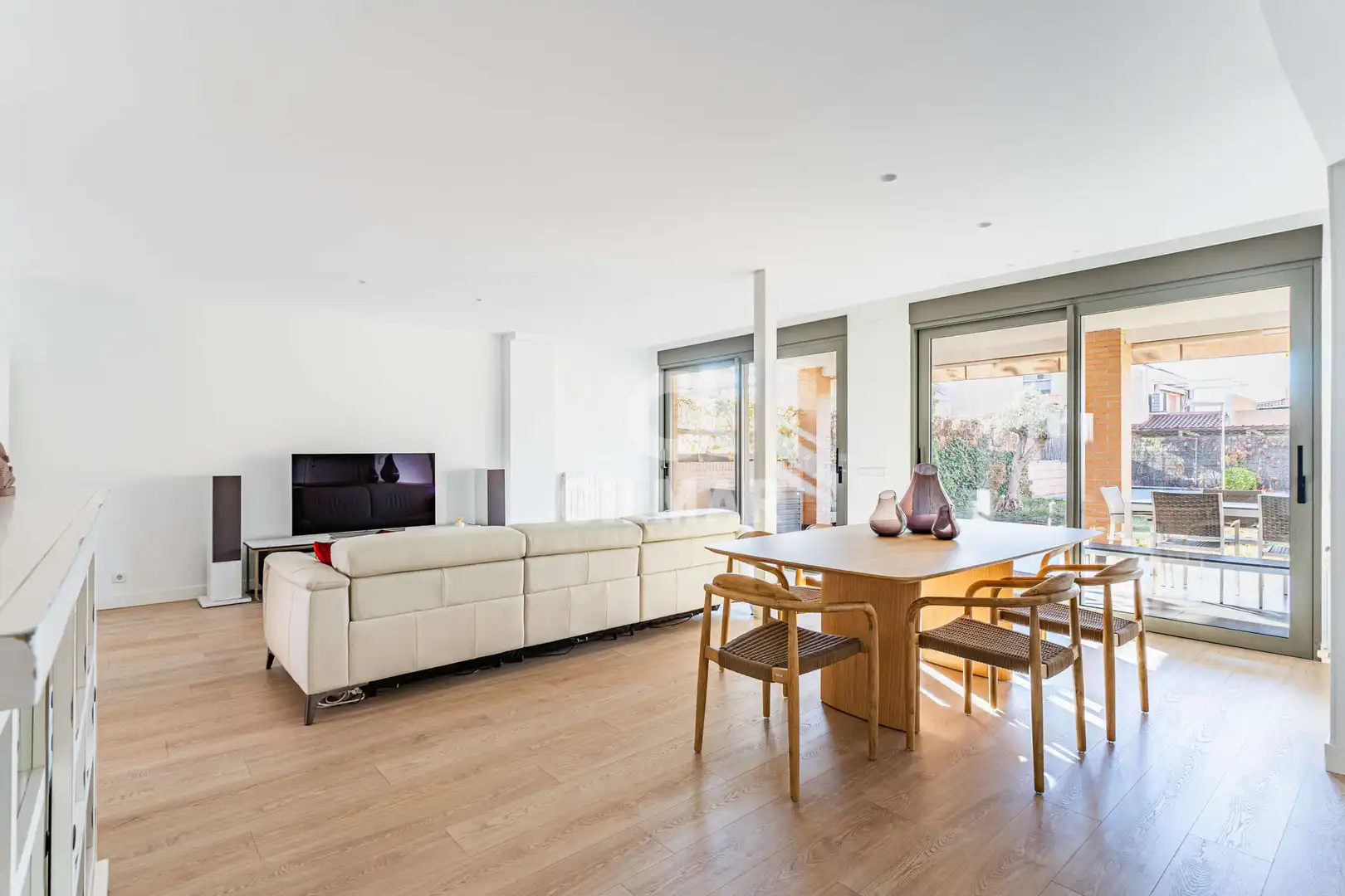 Wohnzimmer von Einfamilien-Reihenhaus zum Verkauf in Leganés mit Heizung, Privatgarten und Schwimmbad