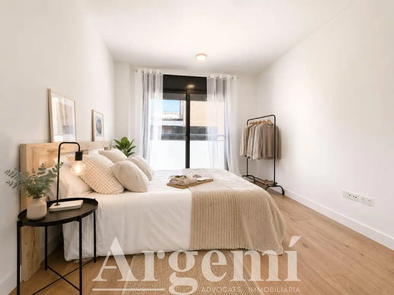 Habitación de Piso en venta en Terrassa con Calefacción, Parquet y Balcón