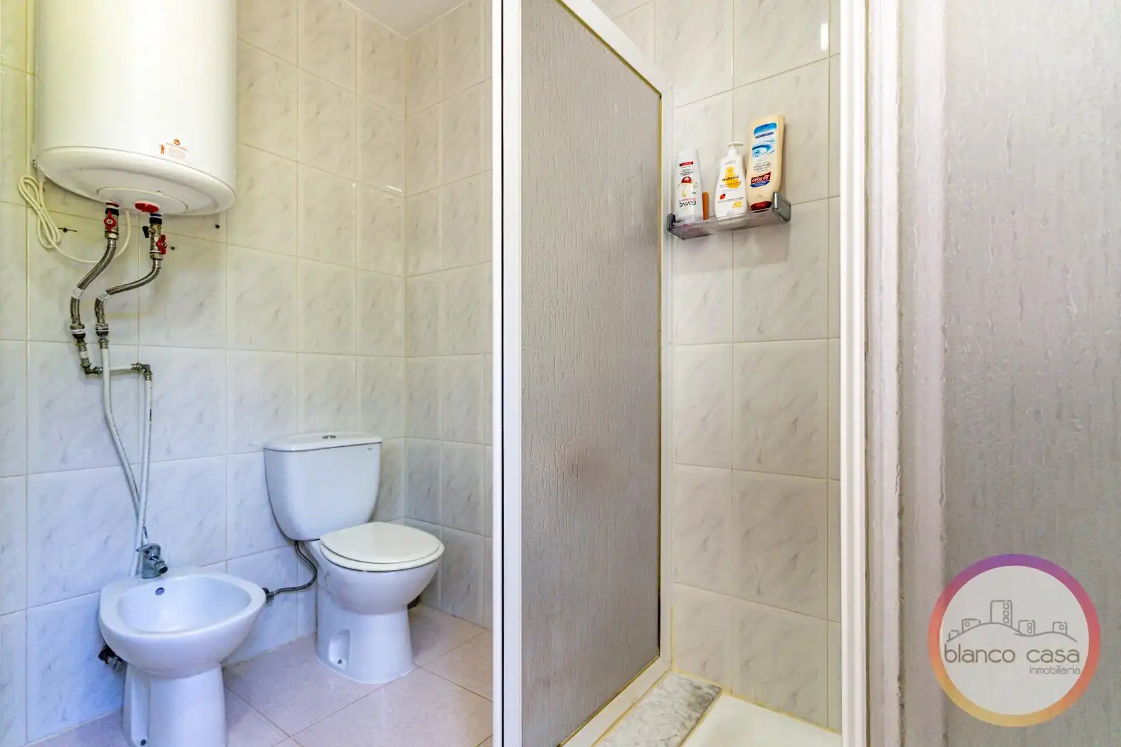Badezimmer von Haus oder Chalet zum Verkauf in Cabana de Bergantiños mit Abstellraum und Möbliert
