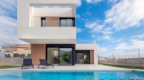 Foto 3 de Casa o chalet en venta en Calle Nicaragua de, Balcón de Finestrat - Terra Marina, Finestrat