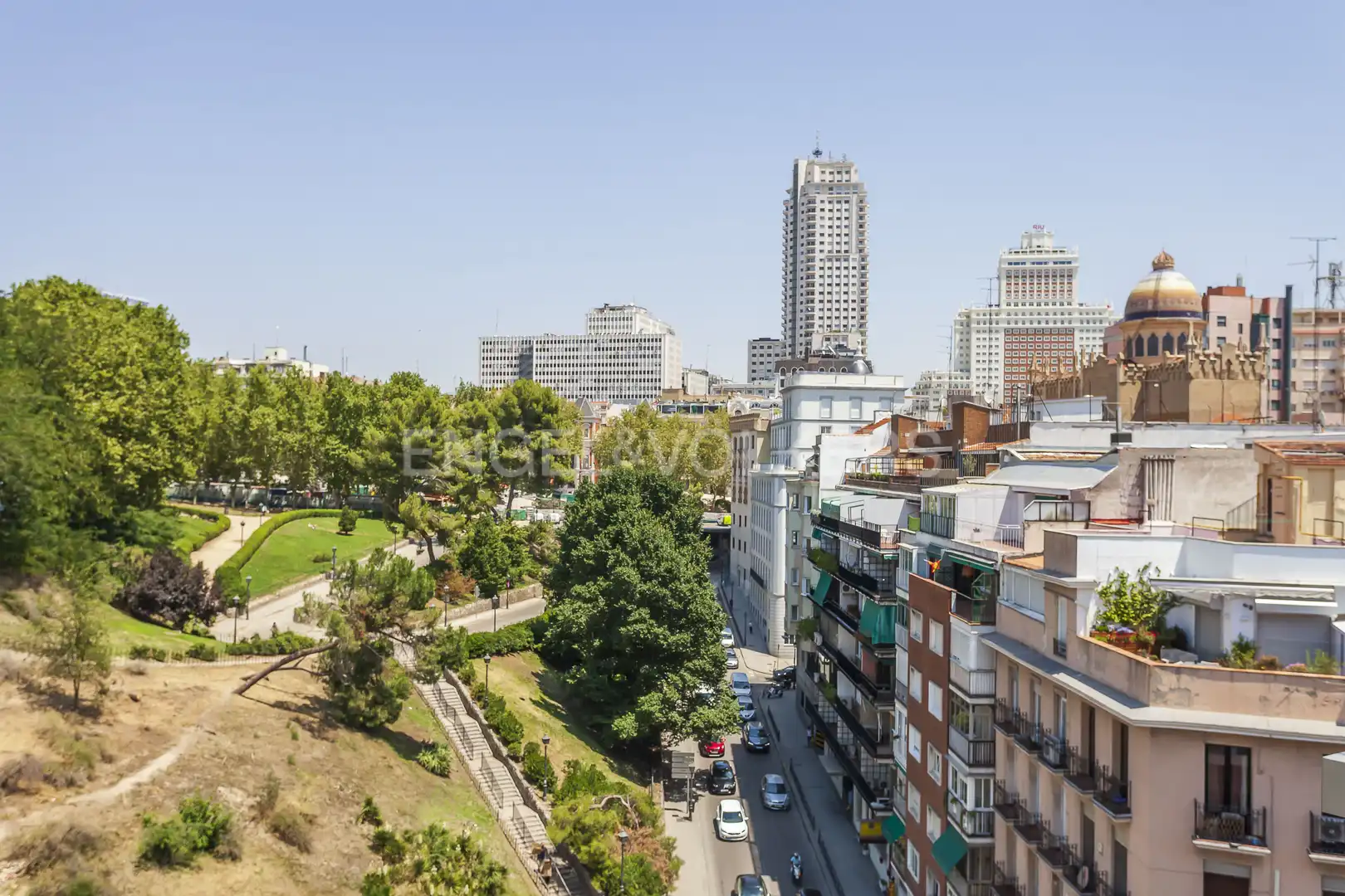 Exterior view of Flat for rent in Madrid  with Air Conditioner, Heating and Private garden
