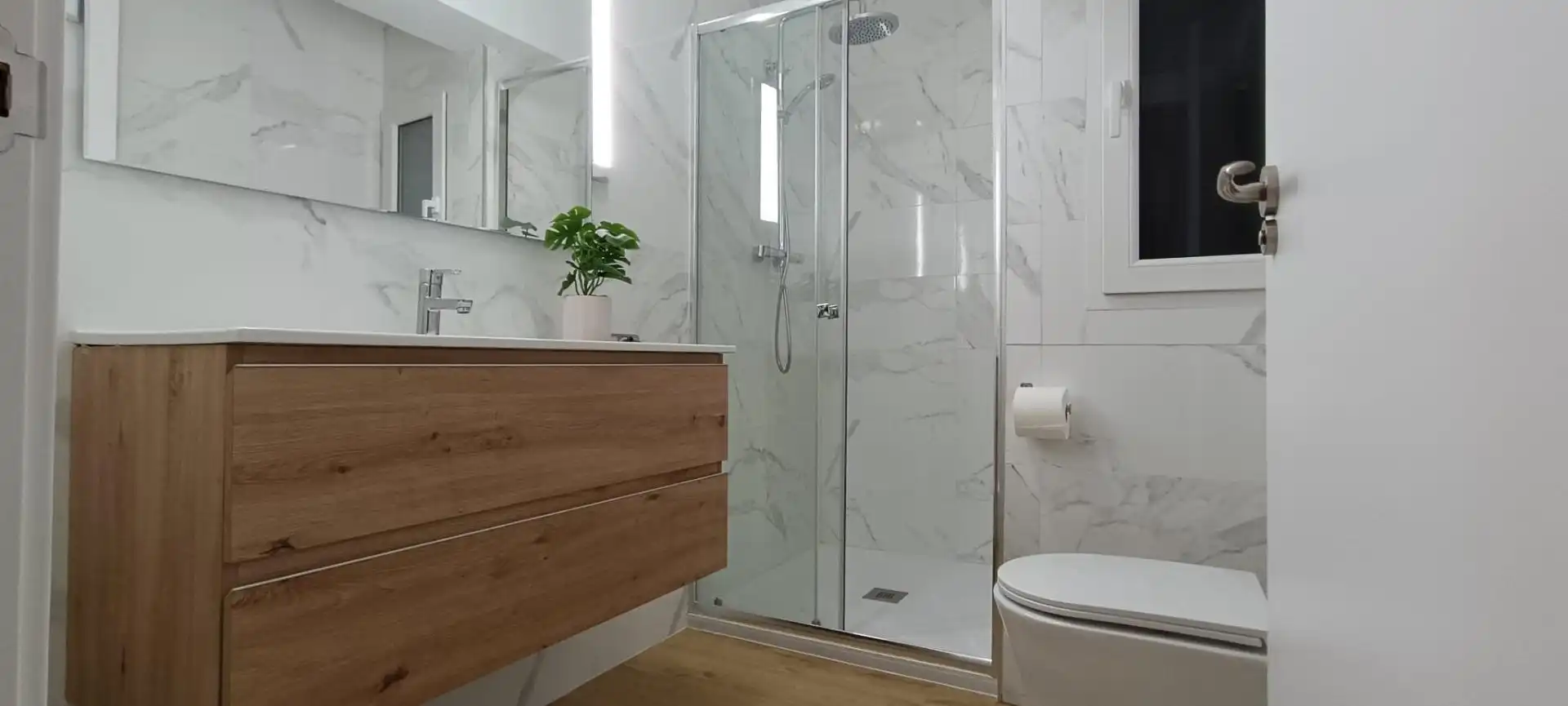 Bathroom of Flat for sale in Zamora Capital   with Terrace and Balcony