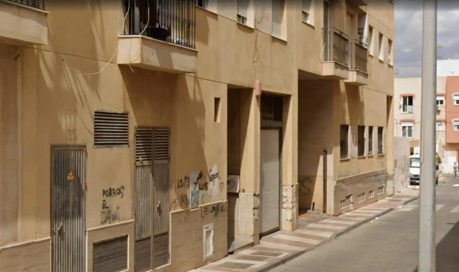 Exterior view of Flat for sale in Roquetas de Mar